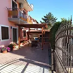 Apartment Monte